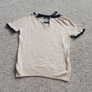 Tan/Black size small t-shirt!